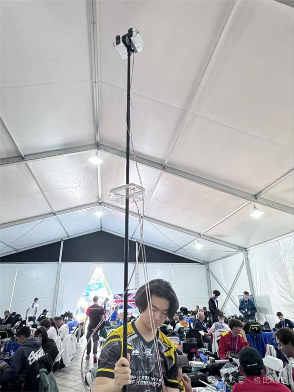 龍隊首創的超長信號接收天線