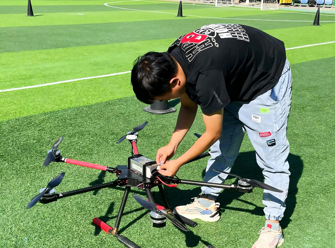 Tattu無人機(jī)電池組裝